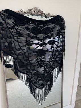 Black Floral Embroidered Fringe Shawl